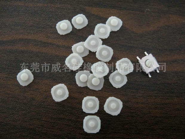 有腳單點硅膠按鍵，觸感非常